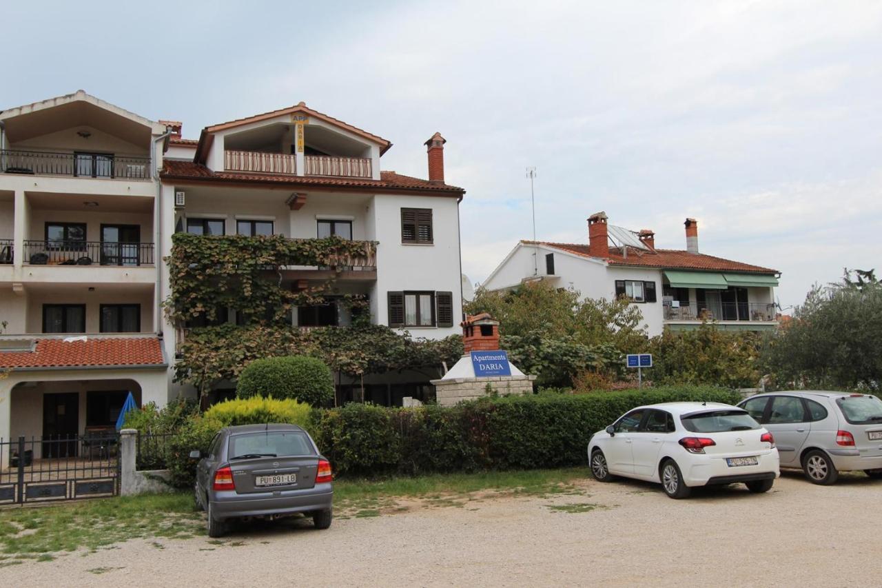 Apartments Daria Ровинь Экстерьер фото