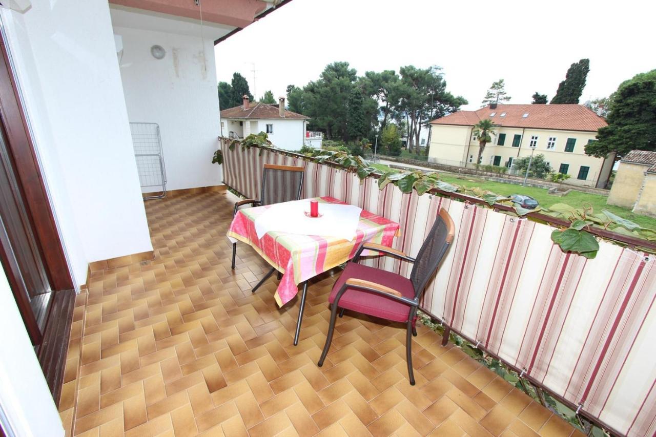 Apartments Daria Ровинь Экстерьер фото